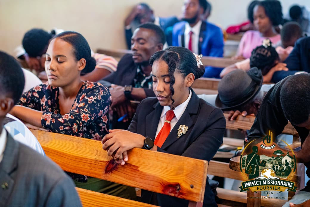 Impact UNAH 2026 : Deux étudiantes choisissent de suivre Jésus
