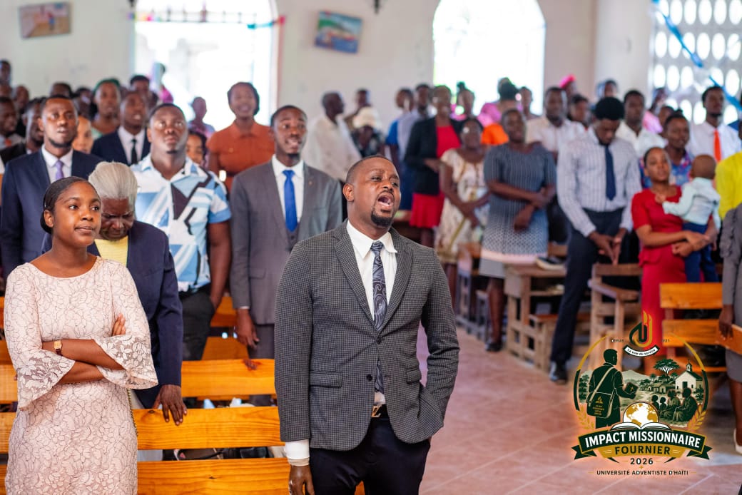 Impact UNAH 2026 : Deux étudiantes choisissent de suivre Jésus