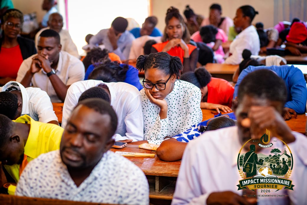 Impact UNAH 2026 : Deux étudiantes choisissent de suivre Jésus